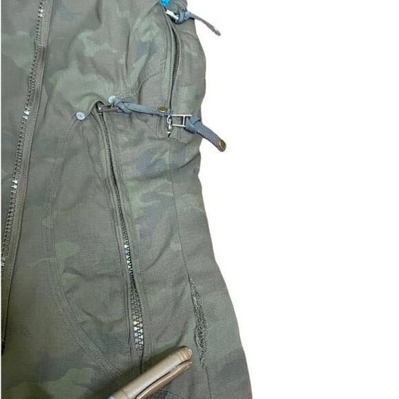 solstice Waterproof Jacket Ski Snow Camo Print Thinsulate Size Medium - Picture 10 of 16